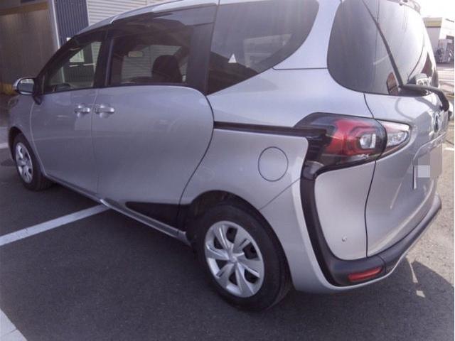 トヨタ　シエンタ　スライドドア・バンパーキズ・へこみ直し