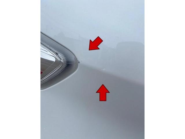 三菱 eKワゴン 右後ろタイヤ上 テールレンズ角 キズ・へこみ直し 豊橋市 板金塗装