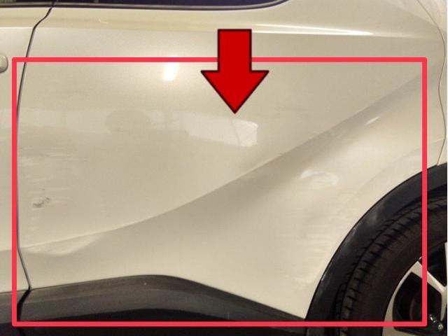 トヨタ　Ｃ－ＨＲ　左後ろドア　大きなキズ・へこみ直し　豊橋市　板金塗装