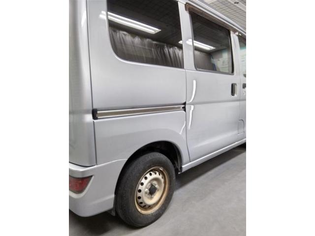 ダイハツ　ハイゼットバン　右リヤスライドドア・右リヤフェンダー・右サイドシル　キズ・へこみ直し　豊橋市　板金塗装