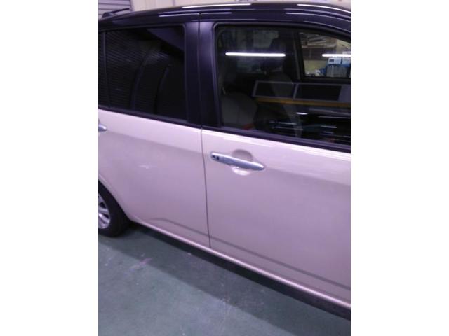 トヨタ　パッソ　フロントドア折れ曲がり　キズ・へこみ直し　豊橋市カーコン工法