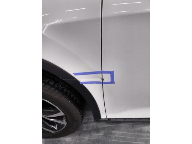 レクサス　ＲＸ　前タイヤフェンダーとドアキズ・へこみ直し　豊橋市カーコンビニ倶楽部