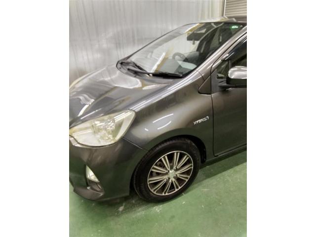 トヨタ　アクア　いたずら線キズ・へこみ直し　ボンネット他塗装豊橋市