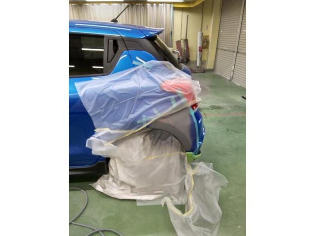 スズキ　スイフトスポーツ　バンパーとその横（クォーター）キズ・へこみ直し　豊橋市