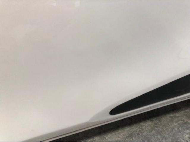 トヨタ　シエンタ　スライドドアへこみ大　交換レベルキズ・へこみ直し　笛吹市　板金塗装