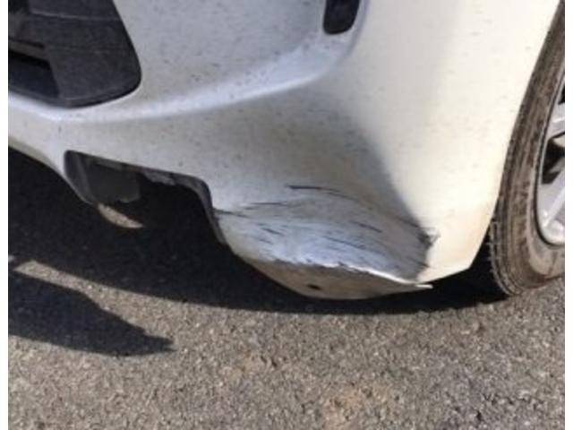 スズキ　ワゴンＲ　フロントバンパー　大きなキズ・へこみ直し　笛吹市　板金塗装