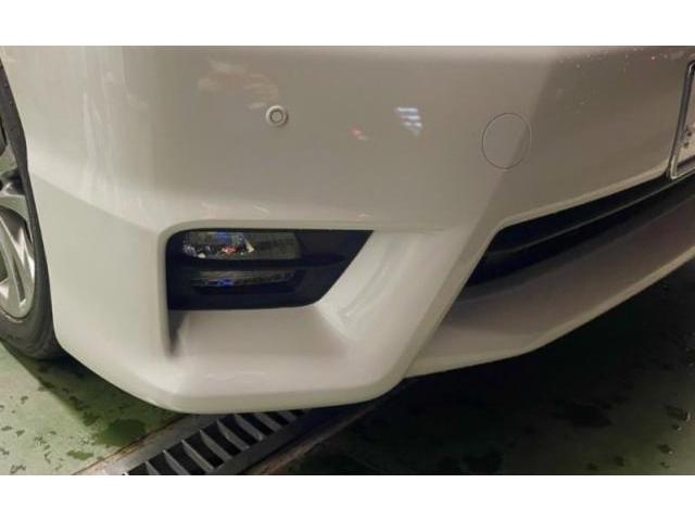 トヨタ　ヴェルファイア　フロントバンパーキズ・へこみ直し