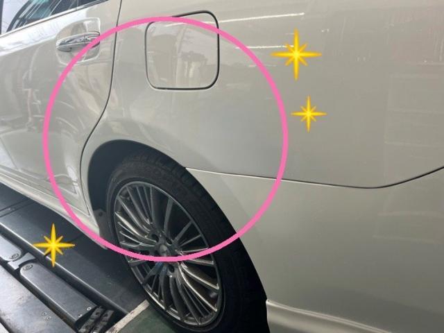 トヨタ　クラウン　バンパー交換　後ろタイヤ上（クォーター）キズ・へこみ直し