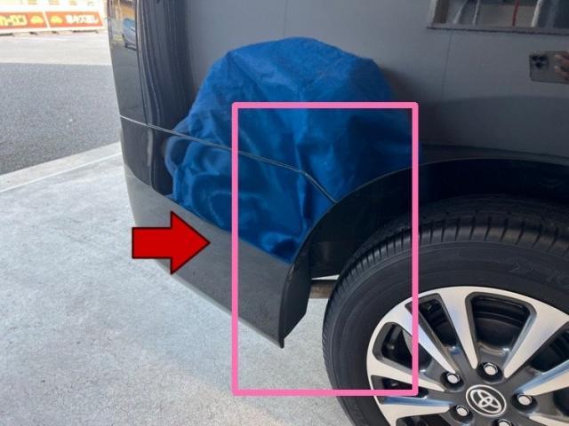 トヨタ　エスクァイア　クォーター鈑金、リヤバンパーキズ・へこみ直し