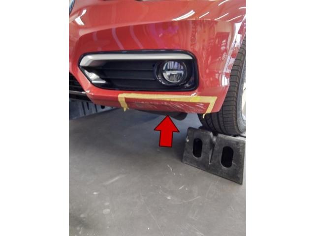 BMW 1シリーズ 輸入車バンパー キズ・へこみ直し 浜松市 カーコンビニ倶楽部