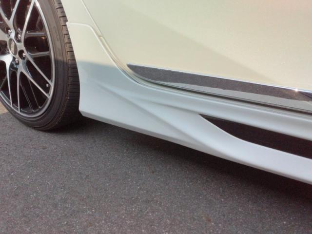 トヨタ プリウス サイドスポイラー キズ・へこみ直し 浜松市 板金塗装カーコンビニ倶楽部