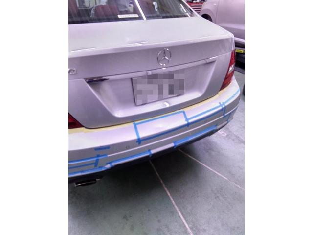 メルセデス・ベンツ Cクラス 輸入車 バンパーキズ・へこみ直し 浜松市 板金塗装