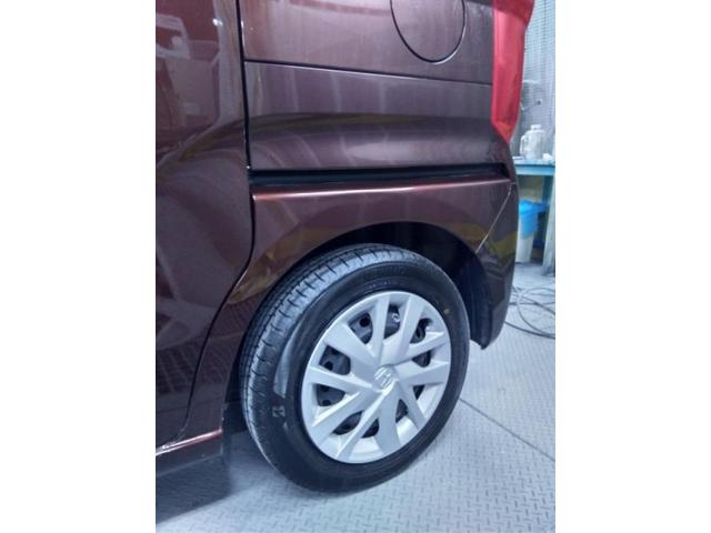 ホンダ N-BOX 後ろタイヤの上 クォーターキズ・へこみ直し カーコンビニ倶楽部 浜松市