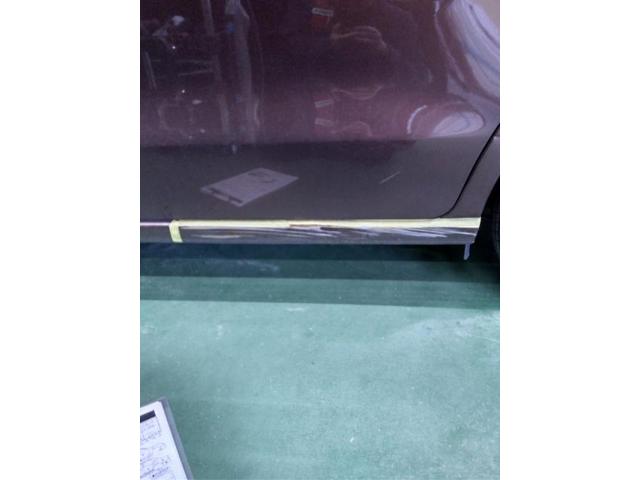 ホンダ　Ｎ－ＢＯＸ　左のドア下　サイドシルキズ・へこみ直し　浜松市　カーコンビニ倶楽部