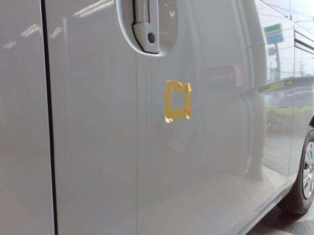 トヨタ ハイエースバン ドアの小キズ・へこみ直し 板金塗装浜松市