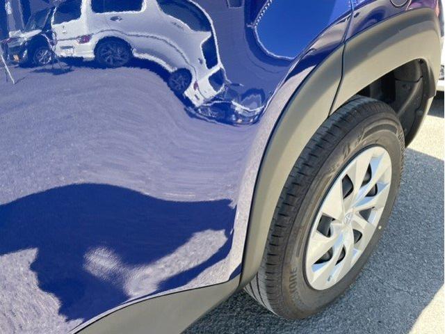 トヨタ ヤリスクロス 左後ろドア・アーチモールキズ・へこみ直し 川崎市 カーコンビニ倶楽部