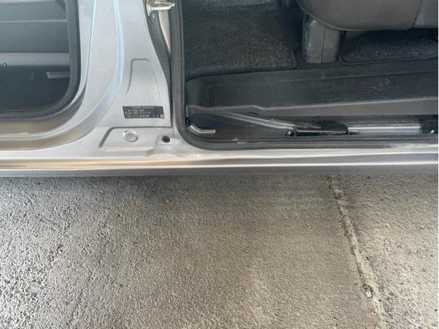 ホンダ フリード 左スライドドア損傷大 ドア交換 トランク・バンパーキズ・へこみ直し 事故修理川崎市 カーコンビニ倶楽部