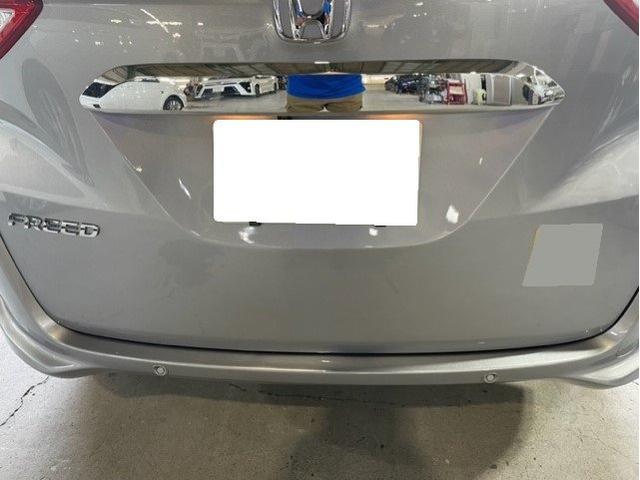 ホンダ フリード 左スライドドア損傷大 ドア交換 トランク・バンパーキズ・へこみ直し 事故修理川崎市 カーコンビニ倶楽部