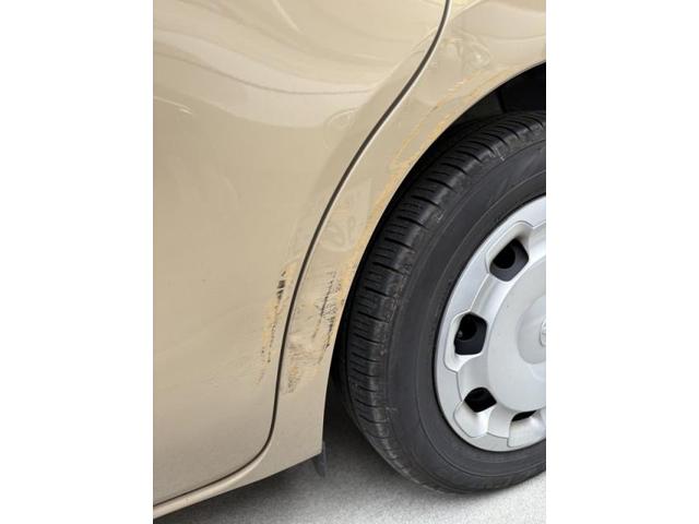 トヨタ シエンタ スライドドア・クォーター(Rタイヤ横)キズ・へこみ直し 板金塗装