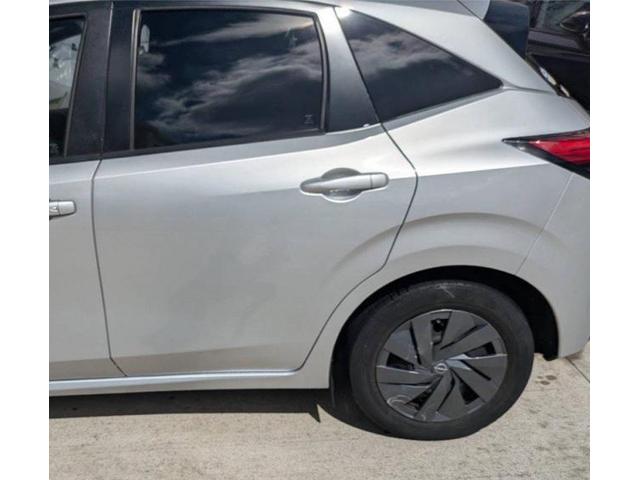 日産 ノート リヤドア・タイヤ横クォーター キズ・へこみ直し 川崎市 板金塗装