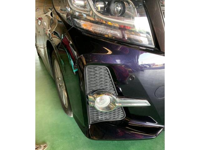 トヨタ　アルファード　フロントバンパーキズ・へこみ直し