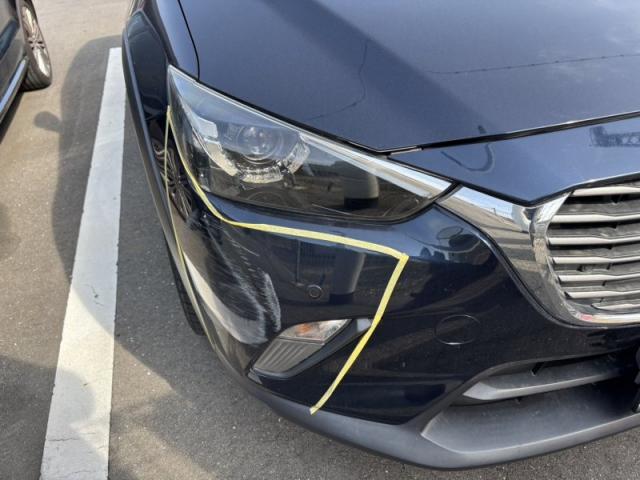 マツダ　ＣＸ－３　フロントバンパーの変形修正キズ・へこみ直し
