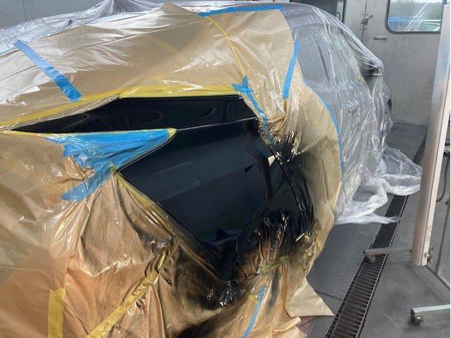 トヨタ プリウス 右後ろタイヤ上キズ・へこみ直し クォーター修理 那須塩原市 鈑金塗装