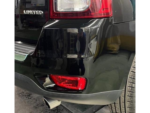 クライスラー・ジープ　ジープ・チェロキー　輸入車のバンパー　キズ・へこみ直し　埼玉県和光市　板金塗装