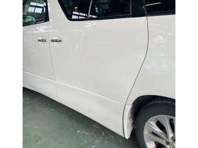 トヨタ　アルファード　スライドドア　キズ・へこみ直し　和光市　カーコンビニ倶楽部　板金塗装