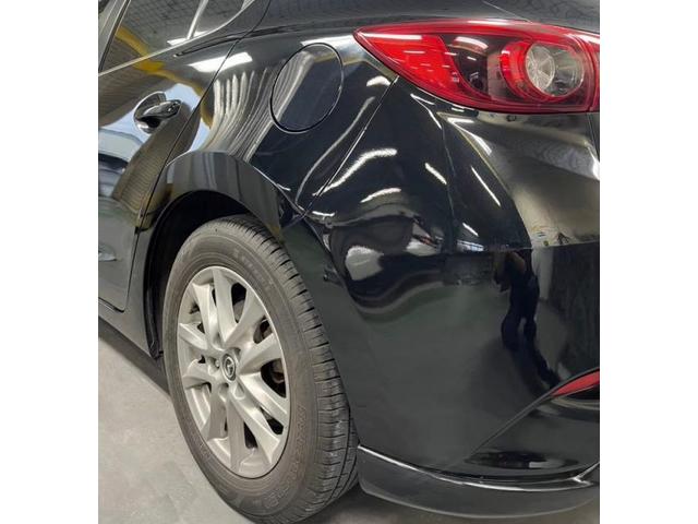 マツダ　アクセラ　後ろタイヤ上（クォーター）とバンパー　キズ・へこみ直し　和光市カーコンビニ倶楽部