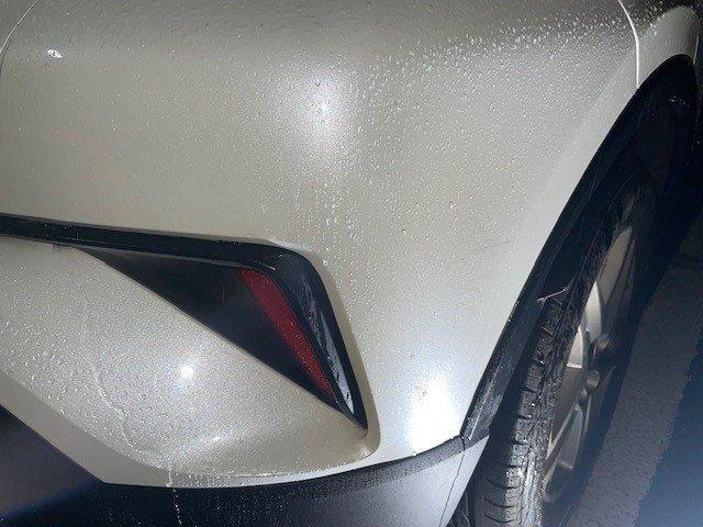 トヨタ　Ｃ－ＨＲ　バンパーガード交換　黒いところ　キズ・へこみ直し　伊勢原市車修理