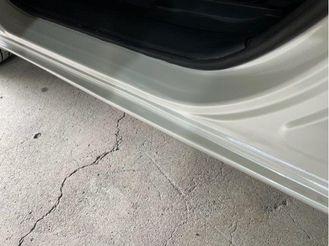 トヨタ　シエンタ　フロントドア・サイドステップ（ドアの下）キズ・へこみ直し　伊勢原市　カーコンビニ倶楽部