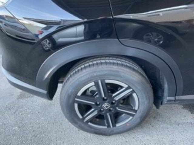 ホンダ　ヴェゼル　右後ろタイヤ上（クォーター）　キズ・へこみ直し　伊勢原市　車板金塗装