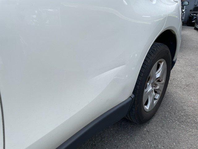 トヨタ　ハリアー　リヤドア　キズ・へこみ直し　伊勢原市　板金塗装