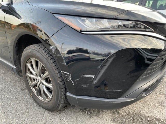 トヨタ　ハリアー　フロントバンパー　キズ・へこみ直し　伊勢原市　カーコンビニ倶楽部