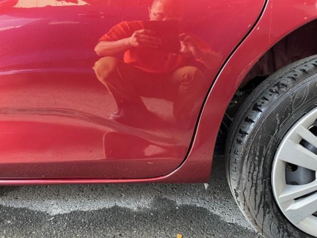 トヨタ　ルーミー　左スライドドアとその横（クォーター）　キズ・へこみ直し　伊勢原市　板金塗装