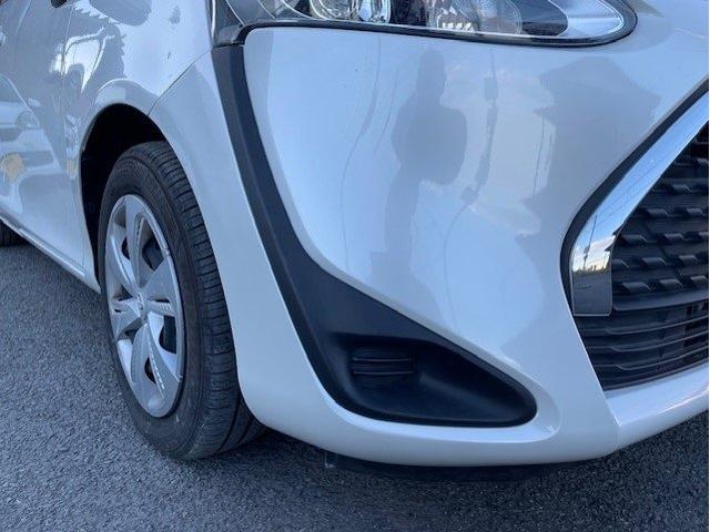 トヨタ シエンタ フロントバンパー・フェンダー(ライト横)キズ・へこみ直し