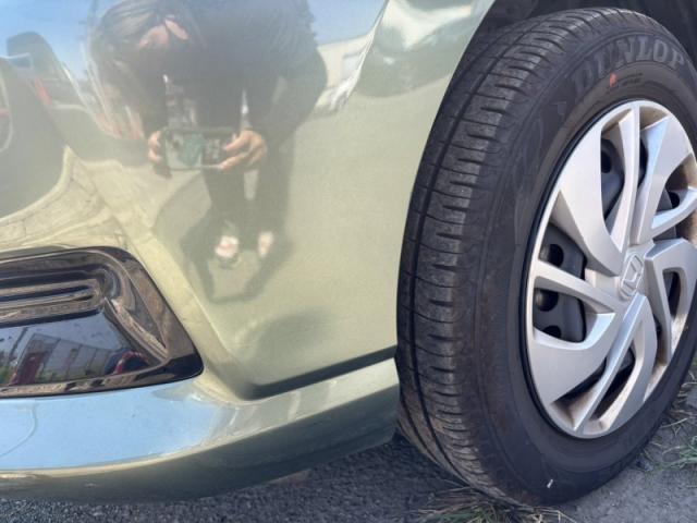 ホンダ フリード バンパー キズ・へこみ直し 相模原市 板金塗装