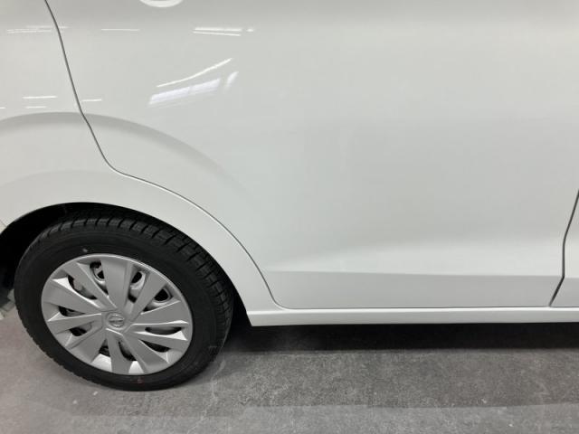 日産　デイズ　リヤドアとその下サイドシル（ステップ）　キズ・へこみ直し　金沢市　板金塗装