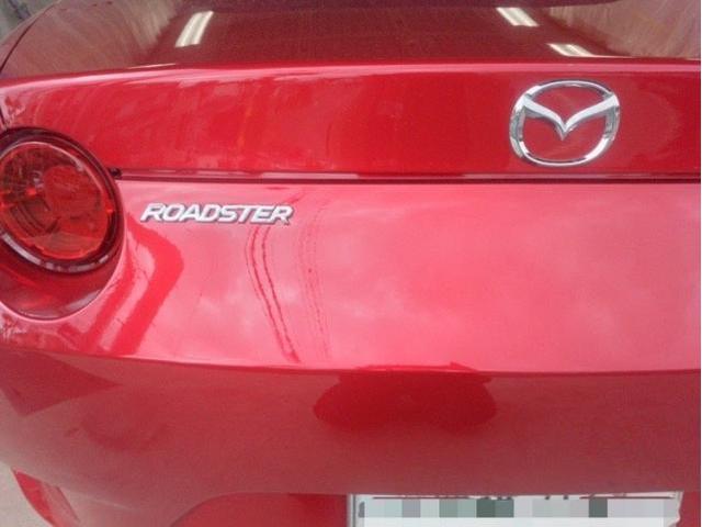 マツダ　ロードスター　リアバンパーキズ・へこみ直し