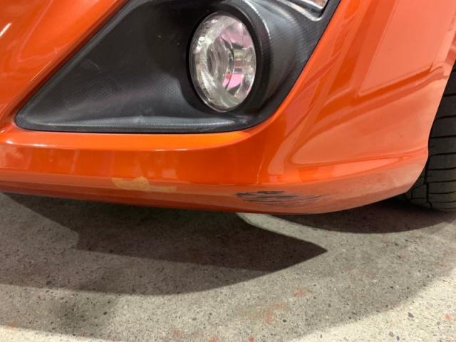 トヨタ 86 フロントバンパーキズ・へこみ直し 浜松市 カーコンビニ倶楽部