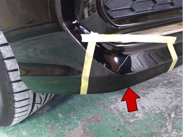 ホンダ　オデッセイ　前タイヤ上（フェンダー）・バンパーキズ・へこみ直し　浜松市