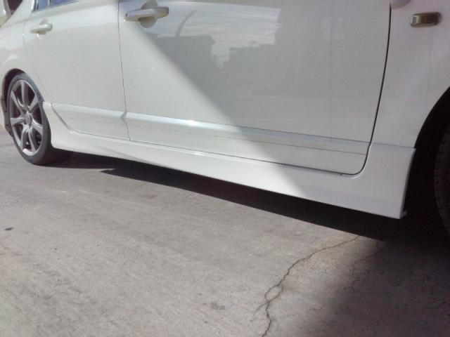 ホンダ　シビック　サイドステップカバー交換　キズ・へこみ直し　浜松市交換が安い