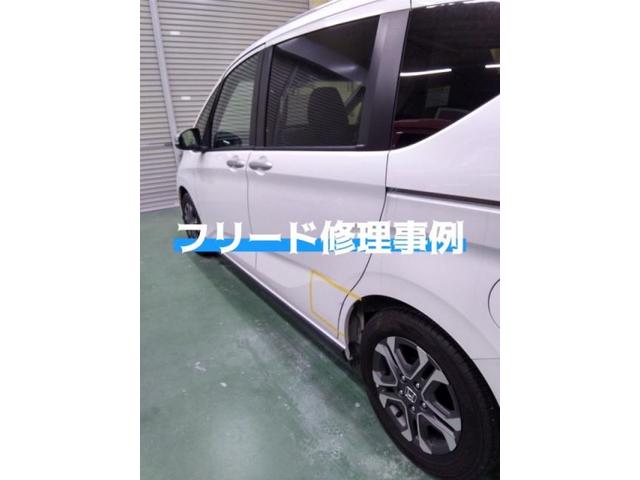 ホンダ フリード 左スライドドア・クォーター(リヤタイヤ)キズ・へこみ直し 浜松市 カーコンビニ倶楽部