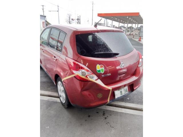 日産　ティーダ　前後事故　バンパーほかキズ・へこみ直し　浜松市カーコンビニ倶楽部