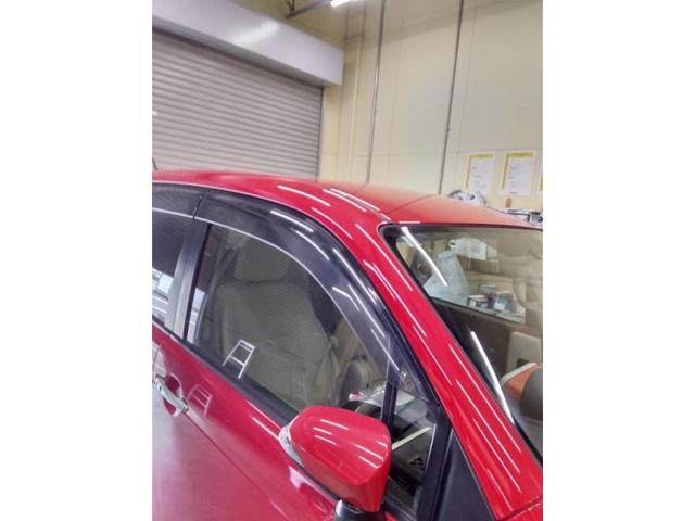 トヨタ ポルテ ルーフ(屋根)ピラーなど塗装劣化 クリア剥がれキズ・へこみ直し 浜松市