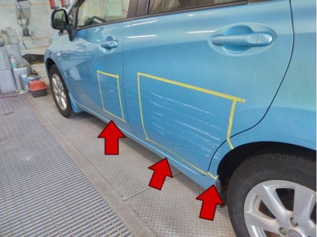日産 ノート 左前後ドア・クォーター(後ろタイヤの横) キズ・へこみ直し 豊橋市 カーコンビニ倶楽部