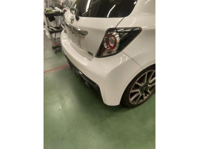 トヨタ ヴィッツ リアバンパー キズ・へこみ直し 豊橋市 カーコンビニ倶楽部