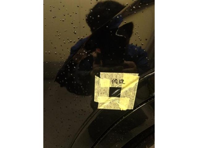 ホンダ ヴェゼル 左後ろのドア修理と アーチモール交換 キズ・へこみ直し 豊橋市