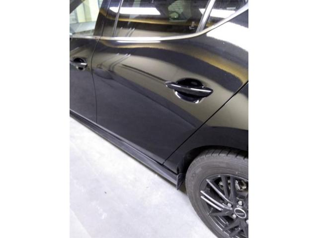 マツダ MAZDA3ファストバック 左リヤドア・左後ろタイヤ横(クォーター)キズ・へこみ直し 豊橋市